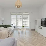 Ursus Sunny For 4 Guests With Parking & Balcony By Renters