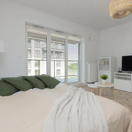Apartment Ursus Sunny For 4 Guests With Parking & Balcony By Renters *